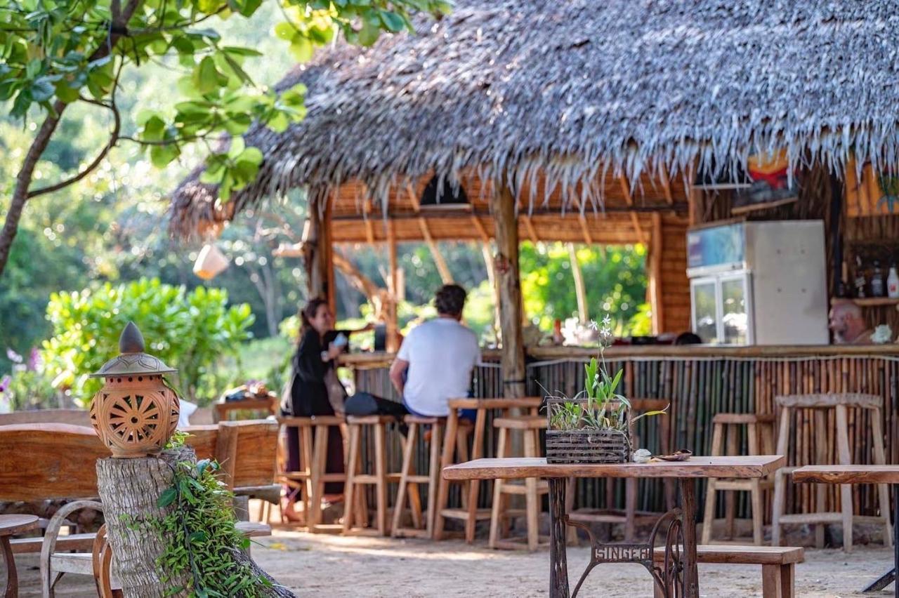 Hidden Beach Resort Koh Mak Exterior photo
